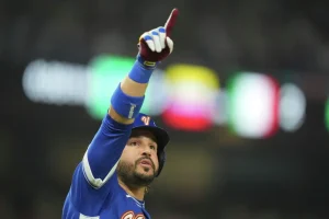 Eugenio Suarez da Jonron contra Italia