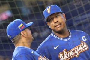 Salvador Perez foto con Team Venezuela