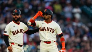 Luis Arraez con los gigantes de san francisco