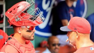 Carlos Narvaez y Alex Cora
